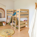 Lit enfant mezzanine Team7 en aulne massif blanchi