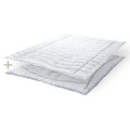 HUESLER NEST Couette 4 saisons poils de chameau